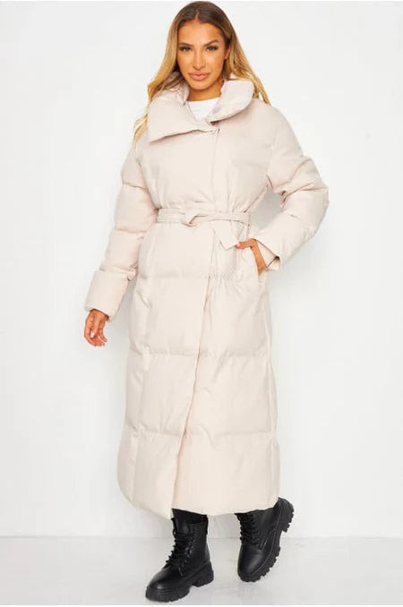 langarmlige-wattierte-jacke-in-beige_0b1139db-b54b-4556-8dd6-4703acfac0b8.webp